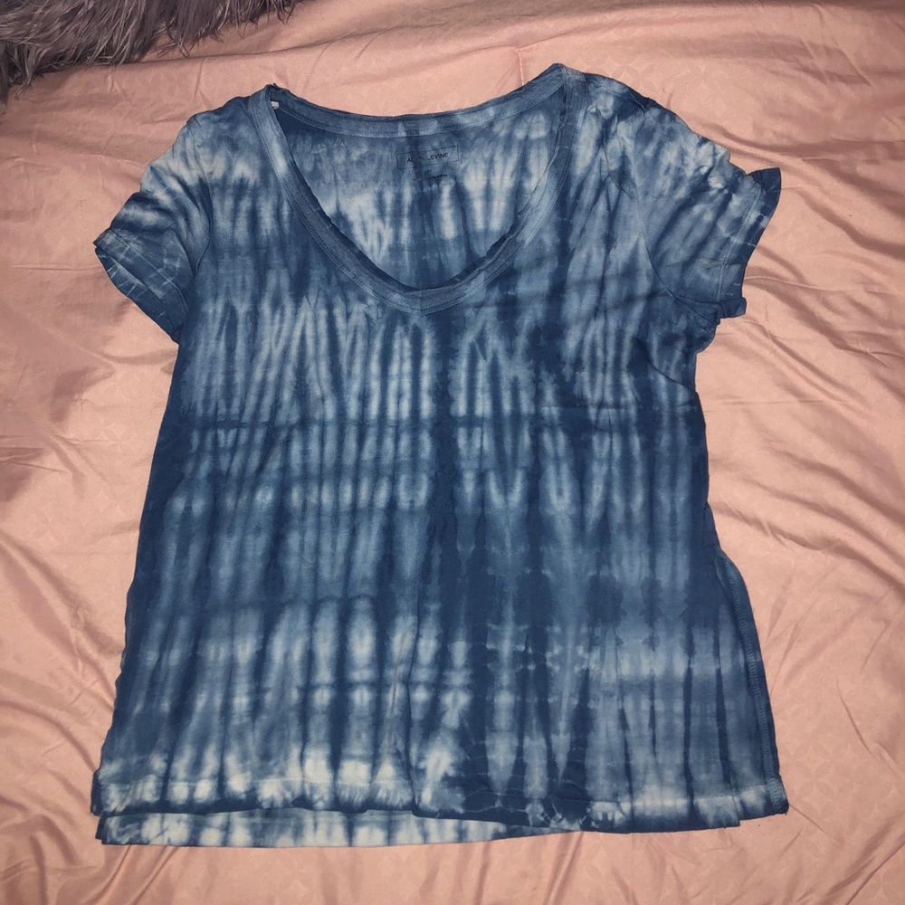 Blue Tie Dye Tee! Adam Levine Collection